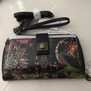 Sakroots Wristlet/Crossbody Purse